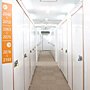 キュラーズ東池袋店 内部通路